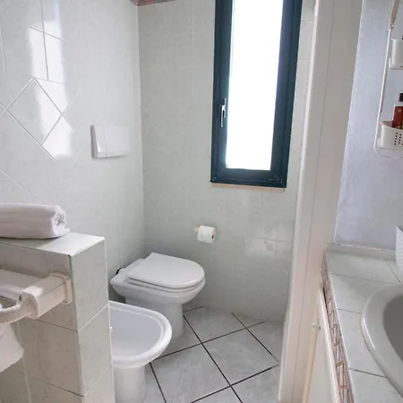 Veronica's House Дом отдыха Отранто